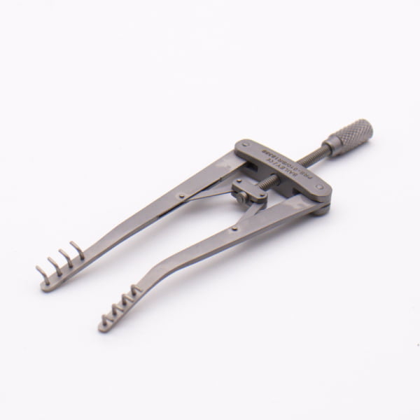 Alms Retractor - Blunt 100mm – Bailey Instruments